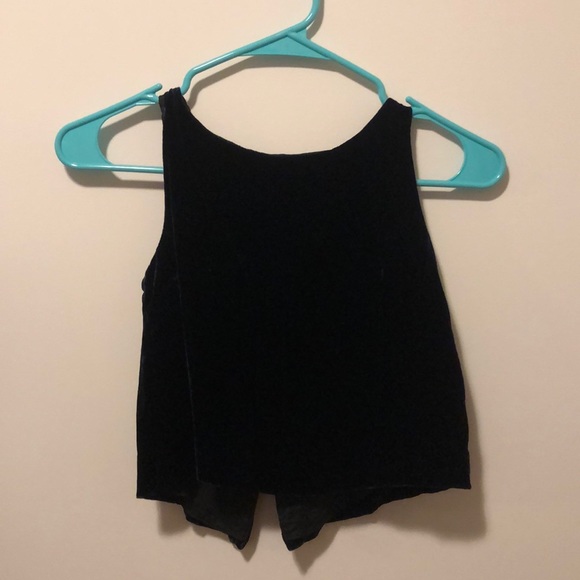 two piece set, worn once - Picture 2 of 4